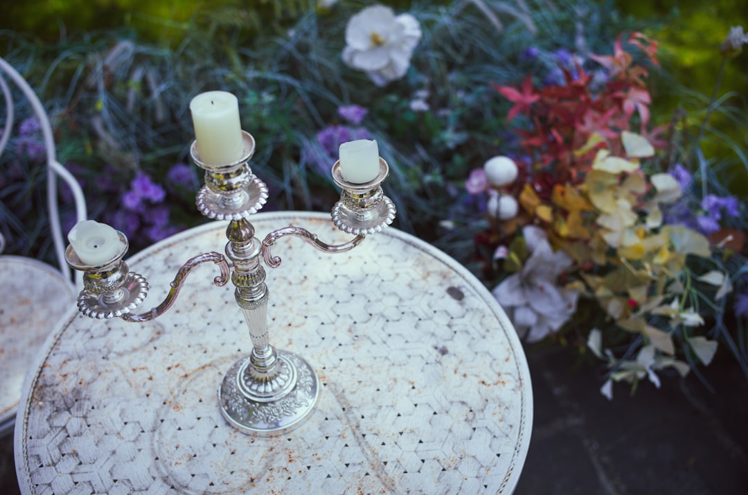 Photo Crystal Rose Table Lamp